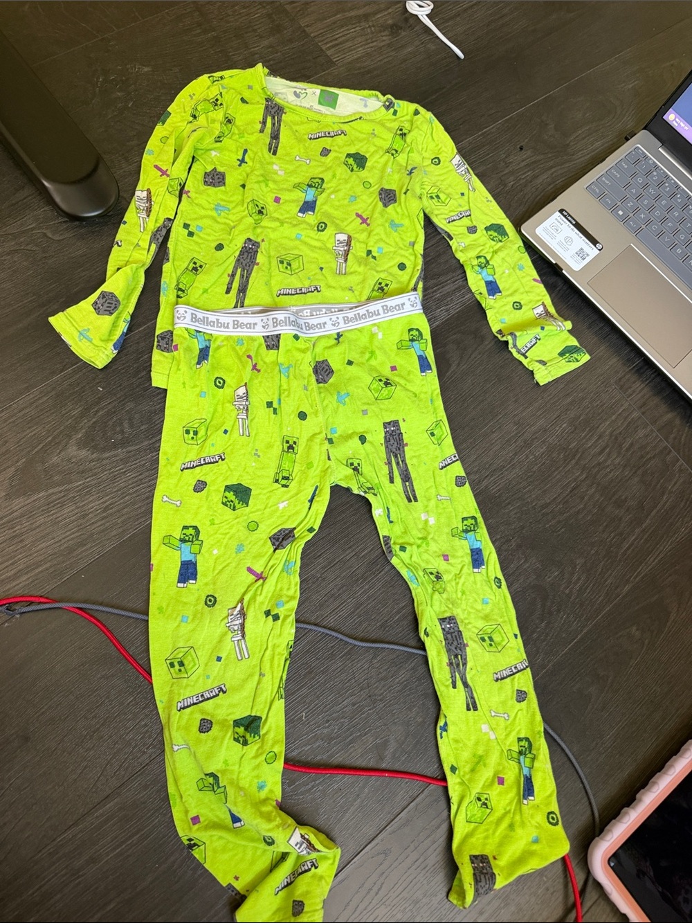 Bellabu bear Minecraft-Style Pajama Set 6y